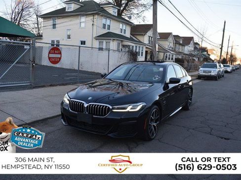 Used 2023 BMW 530e xDrive 530e iPerformance w/ Premium Package image 2