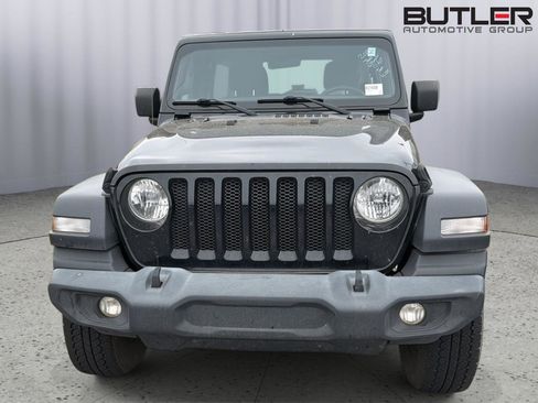 Used 2020 Jeep Wrangler Unlimited Sport AWD/4WD image 3