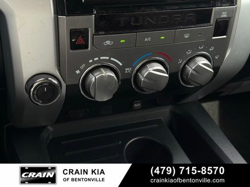 Used 2019 Toyota Tundra SR5 w/ SR5 Upgrade Package AWD/4WD image 17