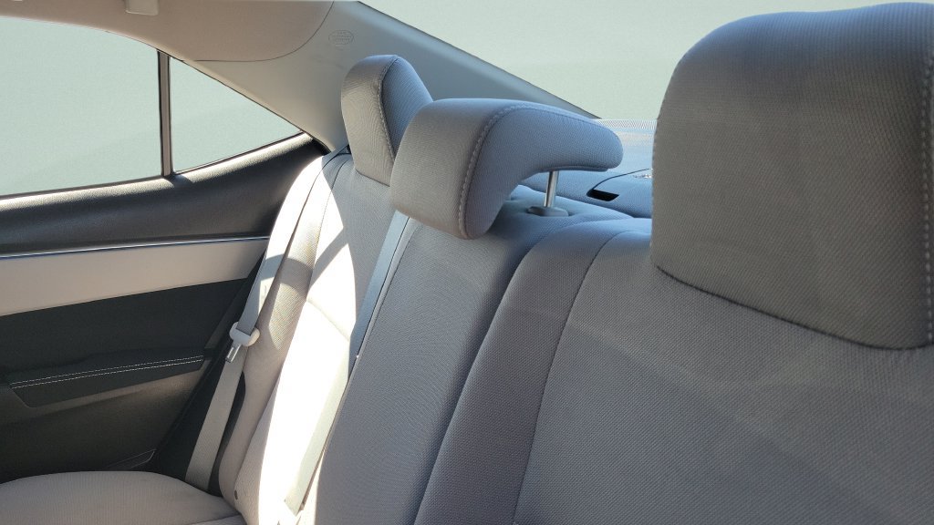 Used 2014 Toyota Corolla LE FWD image 9