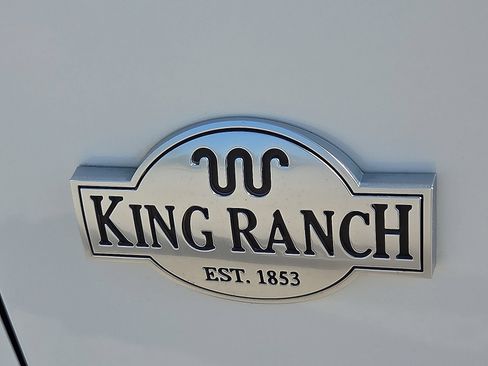 Used 2018 Ford F150 King Ranch w/ Equipment Group 601A Luxury AWD/4WD image 9
