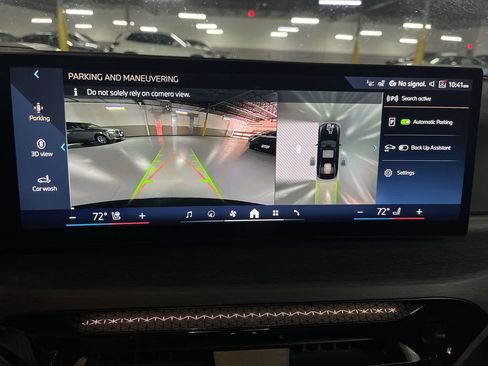 New 2025 BMW 330i xDrive Sedan w/ Premium Package image 17