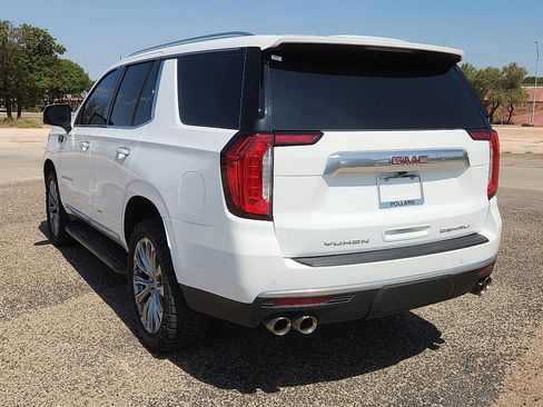 Used 2024 GMC Yukon Denali image 2