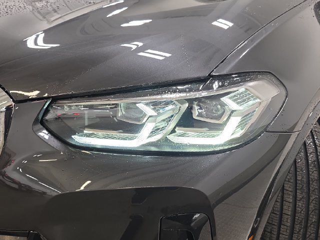 Certified 2024 BMW X4 M40i AWD/4WD image 26