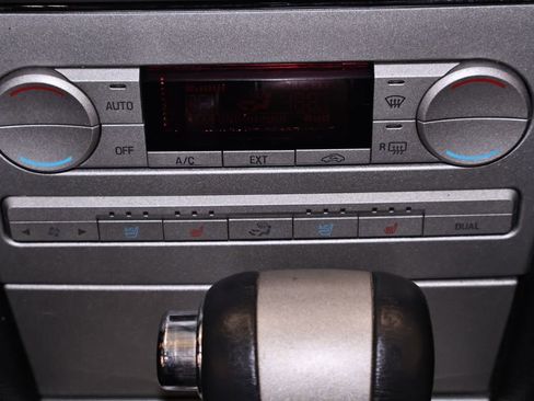 Used 2008 Lincoln MKZ FWD image 25