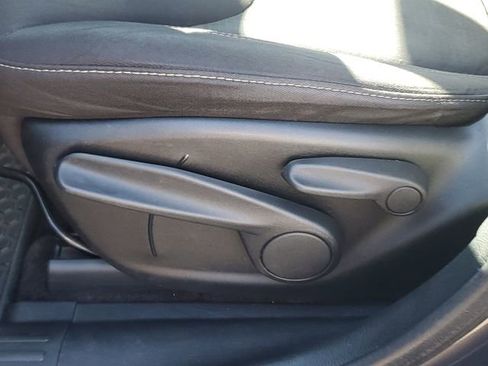 Used 2016 Jeep Cherokee Latitude w/ Cold Weather Group image 24