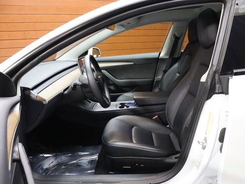 Used 2023 Tesla Model 3 Standard Range image 24