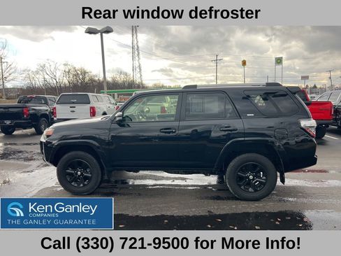 Used 2023 Toyota 4Runner SR5 Premium w/ Moonroof Package image 15