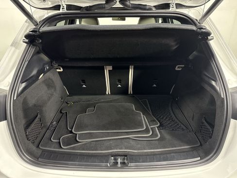 Used 2025 Mercedes-Benz GLA 250 4MATIC image 33