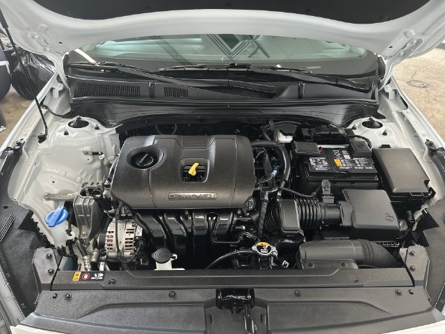 Certified 2024 Kia Forte LXS FWD image 26