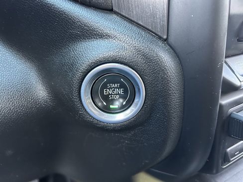 Used 2022 GMC Sierra 2500 AT4 w/ AT4 Preferred Package image 38