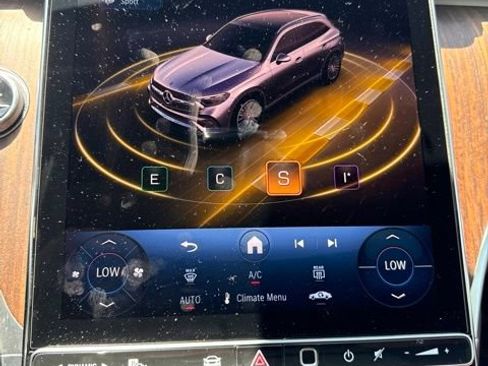 Certified 2026 Mercedes-Benz GLC 300 image 8