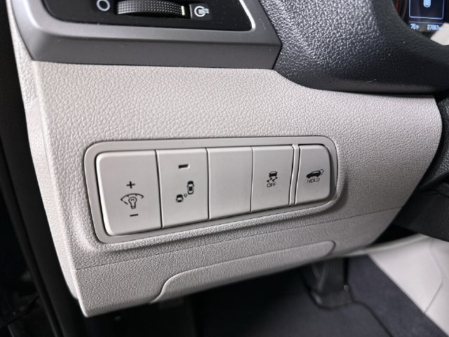 Used 2018 Hyundai Tucson Value FWD image 18