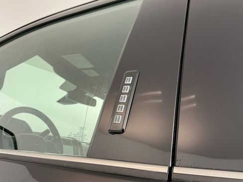 Used 2017 Ford F350 Platinum w/ Platinum Ultimate Package image 14