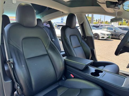 Used 2023 Tesla Model 3 Standard Range RWD image 16
