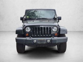 Used 2008 Jeep Wrangler Unlimited Sahara w/ Dual Top Group AWD/4WD video 2