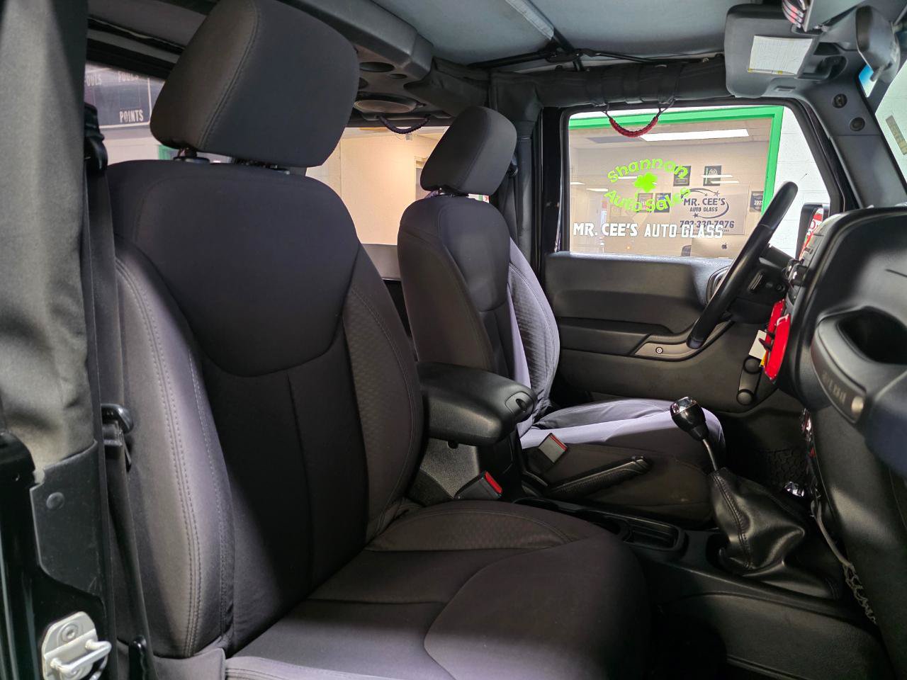 Used 2013 Jeep Wrangler Sport w/ Connectivity Group AWD/4WD image 21