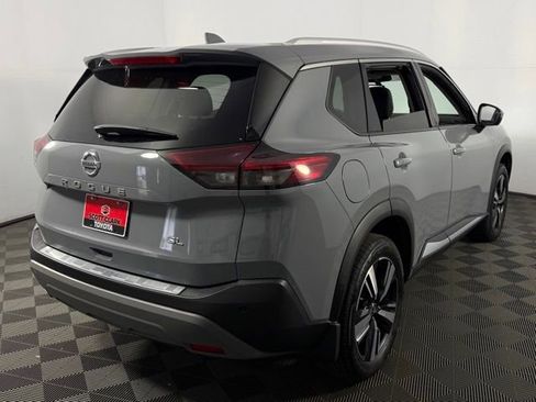 Used 2021 Nissan Rogue SL image 9
