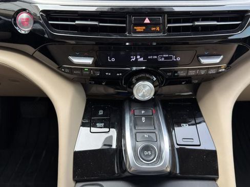 Used 2025 Acura MDX FWD w/ Technology Package image 20