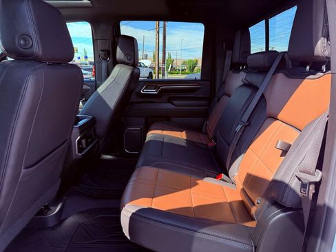 Used 2024 Chevrolet Silverado 3500 High Country AWD/4WD image 13