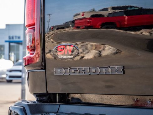 New 2026 RAM 3500 Big Horn AWD/4WD image 16