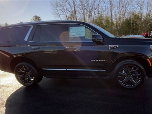 New 2026 GMC Yukon Elevation image 2