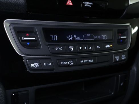 Used 2020 Honda Ridgeline RTL-E image 37