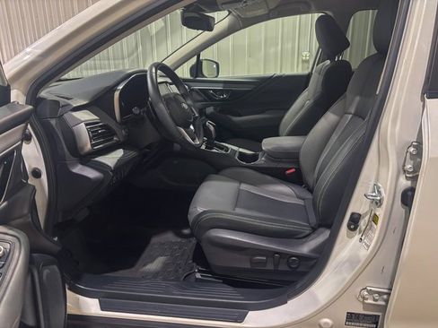 Used 2023 Subaru Outback Onyx Edition w/ Popular Package #2 image 15