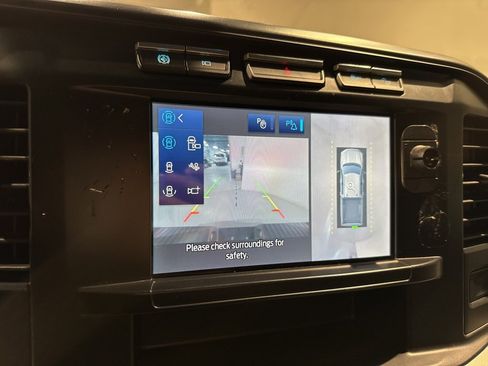 Used 2024 Ford F350 XLT w/ 360-Degree Camera Package image 27