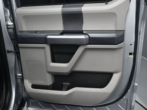 Used 2020 Ford F150 XLT image 27