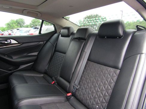Used 2018 Nissan Maxima Platinum FWD image 20