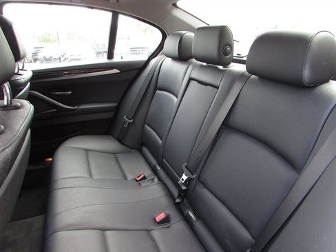 Used 2015 BMW 528i Sedan RWD image 24