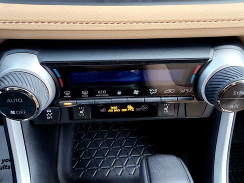 Certified 2024 Toyota RAV4 XLE image 30