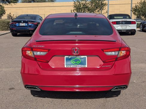 Used 2021 Honda Accord Sport image 5