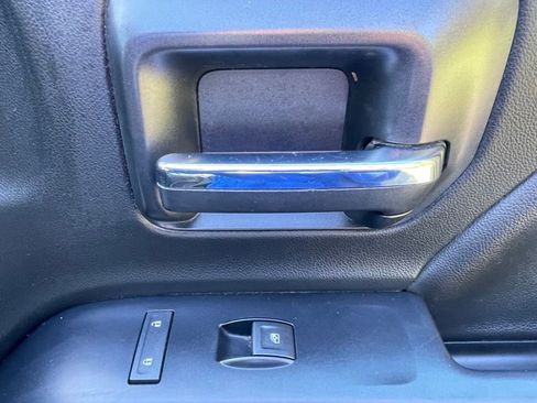 Used 2018 Chevrolet Silverado 1500 LT w/ All Star Edition AWD/4WD image 15