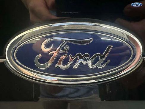 Used 2019 Ford Fusion SE w/ Equipment Group 151A image 27