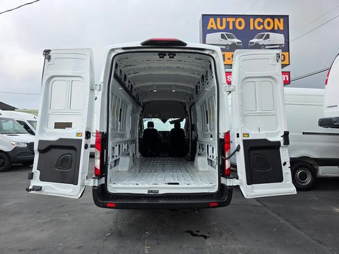 Used 2023 Ford Transit 250 148 High Roof Extended image 11