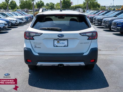 Used 2024 Subaru Outback Limited w/ Popular Package #2 AWD/4WD image 4