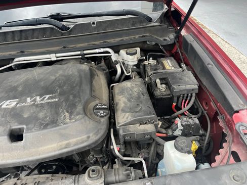 Used 2019 GMC Canyon Denali RWD image 9