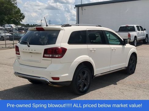 Used 2020 Dodge Journey Crossroad FWD image 13