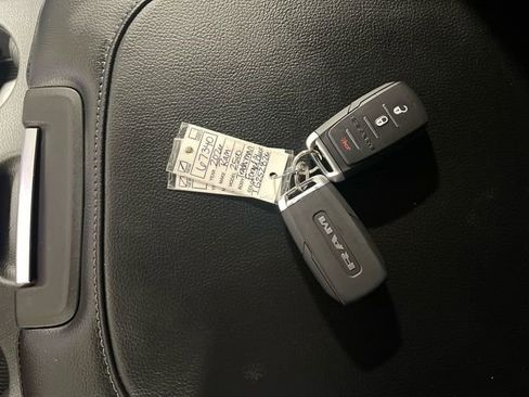 New 2026 RAM 2500 Tradesman w/ Chrome Appearance Group AWD/4WD image 20