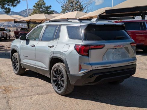 New 2025 GMC Terrain Elevation w/ Elevation Premium Package image 9