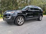 Used 2017 Ford Explorer XLT w/ Equipment Group 202A image 3