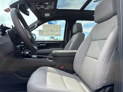 New 2026 Chevrolet Tahoe Z71 w/ Comfort Package AWD/4WD image 19