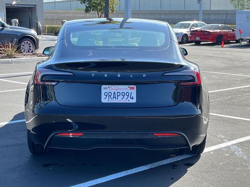 Used 2025 Tesla Model 3 Long Range image 9