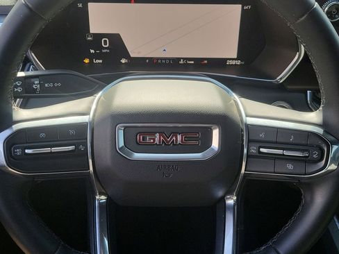 Certified 2024 GMC Canyon Elevation image 11