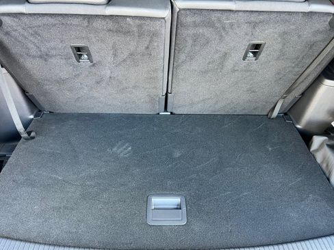 Used 2025 Volkswagen Atlas SE image 26