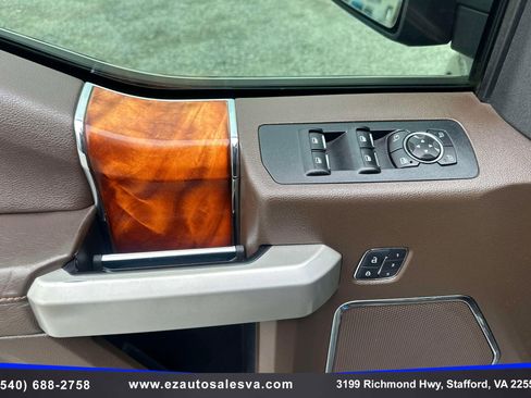 Used 2015 Ford F150 King Ranch image 20