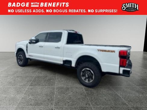 Used 2024 Ford F250 Platinum w/ Tremor Off-Road Package AWD/4WD image 4