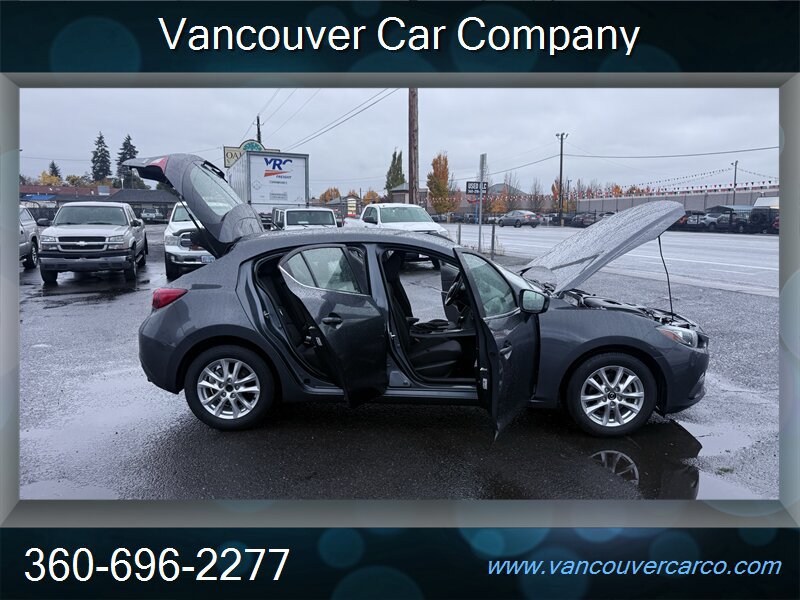 Used 2014 MAZDA MAZDA3 i Touring FWD image 11